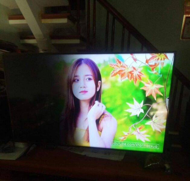 Lỗi Tivi LG Bị Tối Nửa Màn Hình: Cách Nhận Biết & Khắc Phục