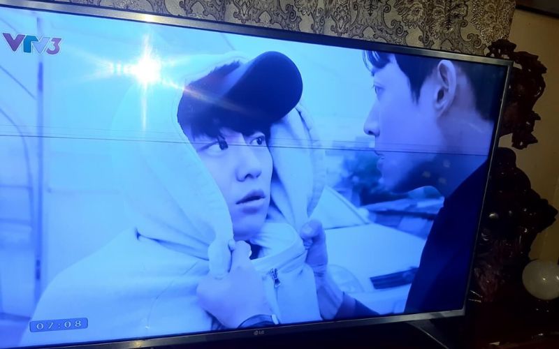 Màn Hình Tivi LG Bị Xanh